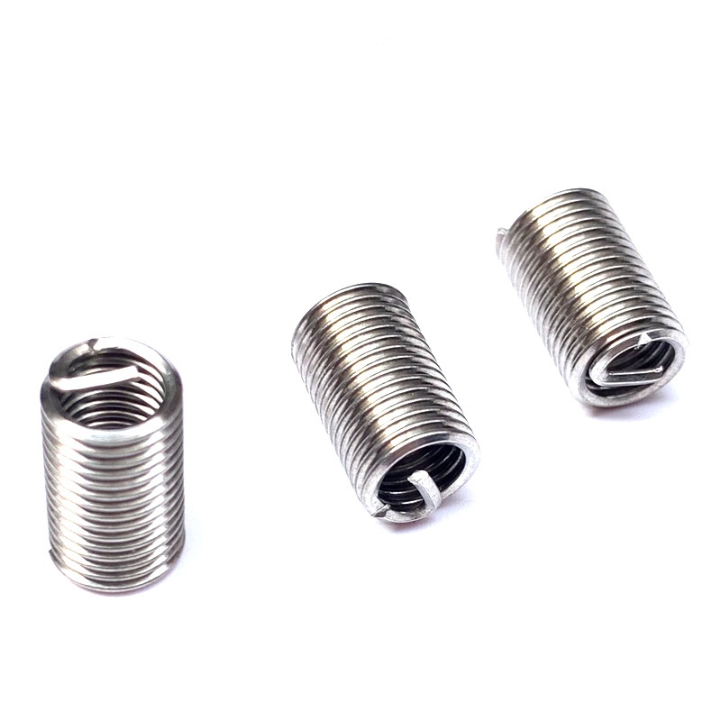 पेंच आस्तीन